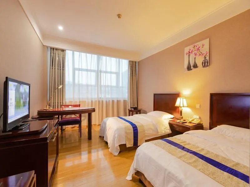 Shell Suzhou Shengze Oriental Textile City Hotel