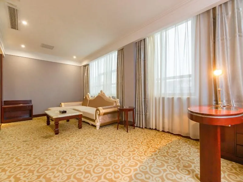 Shell Suzhou Shengze Oriental Textile City Hotel China
